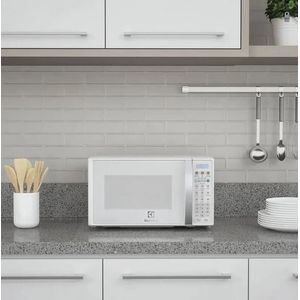 Micro-ondas-Electrolux-20L-Branco-com-Funcao-Tira-Odor-e-Descongelar--MTO30-